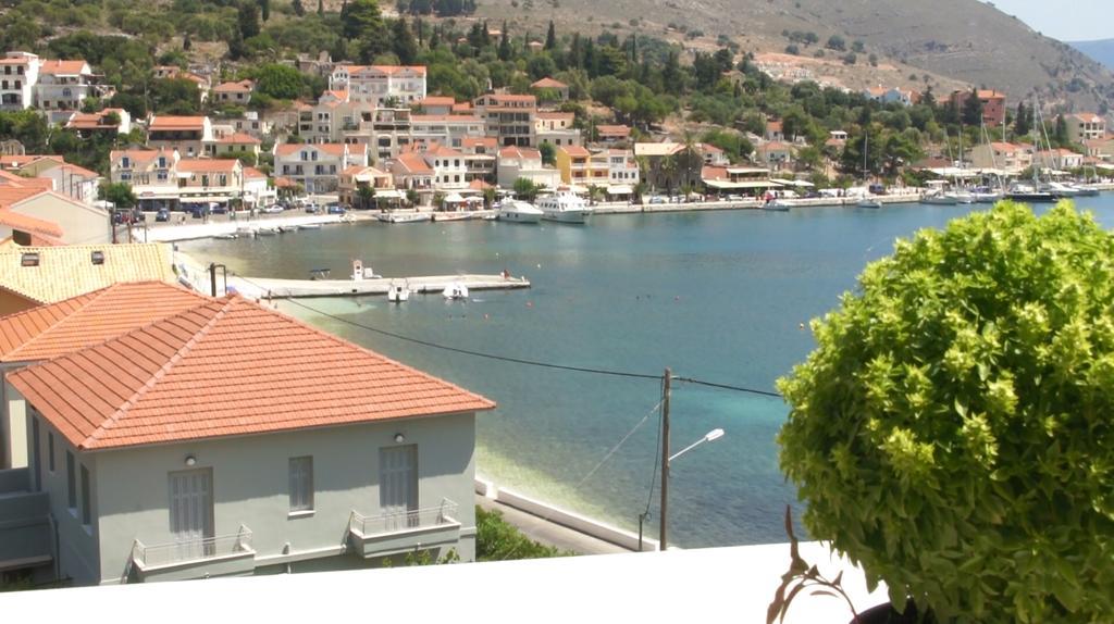 Santafemia Lägenhet Agia Efimia Rum bild