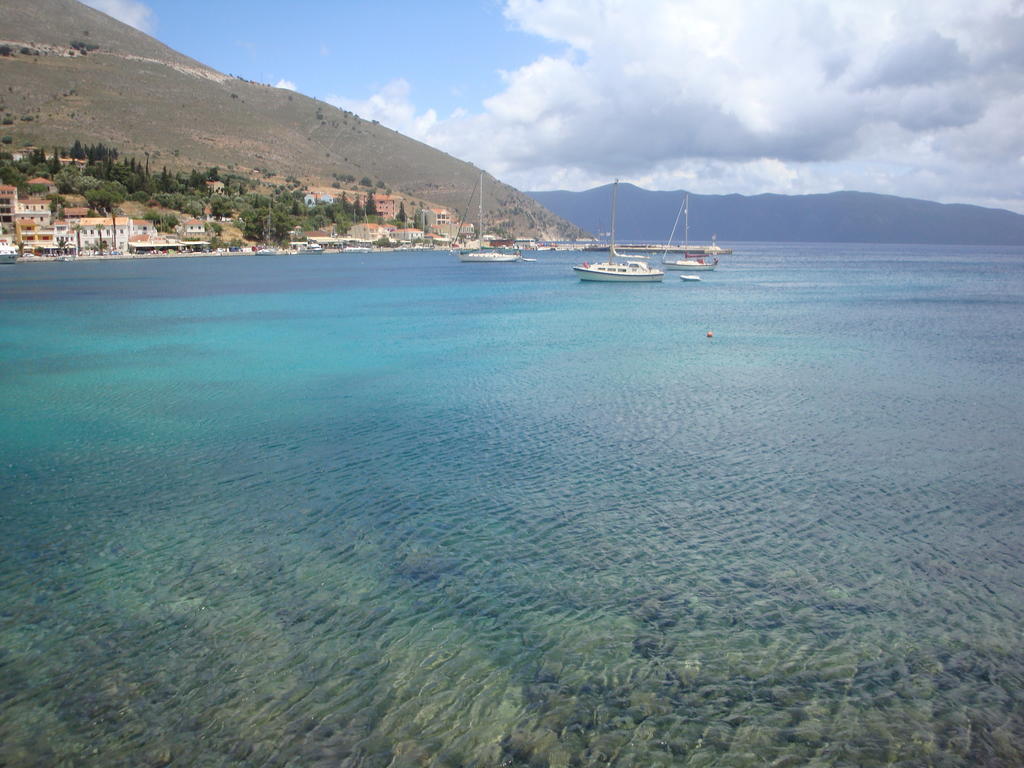 Santafemia Lägenhet Agia Efimia Rum bild