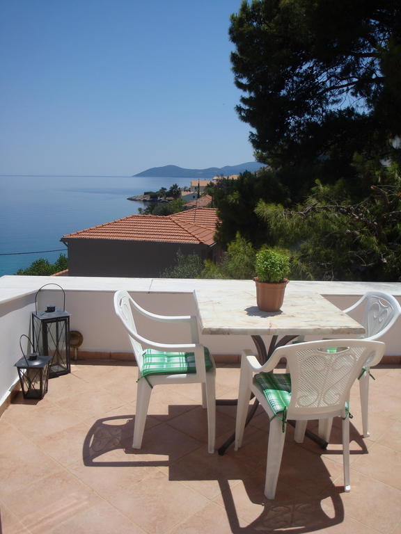 Santafemia Lägenhet Agia Efimia Rum bild